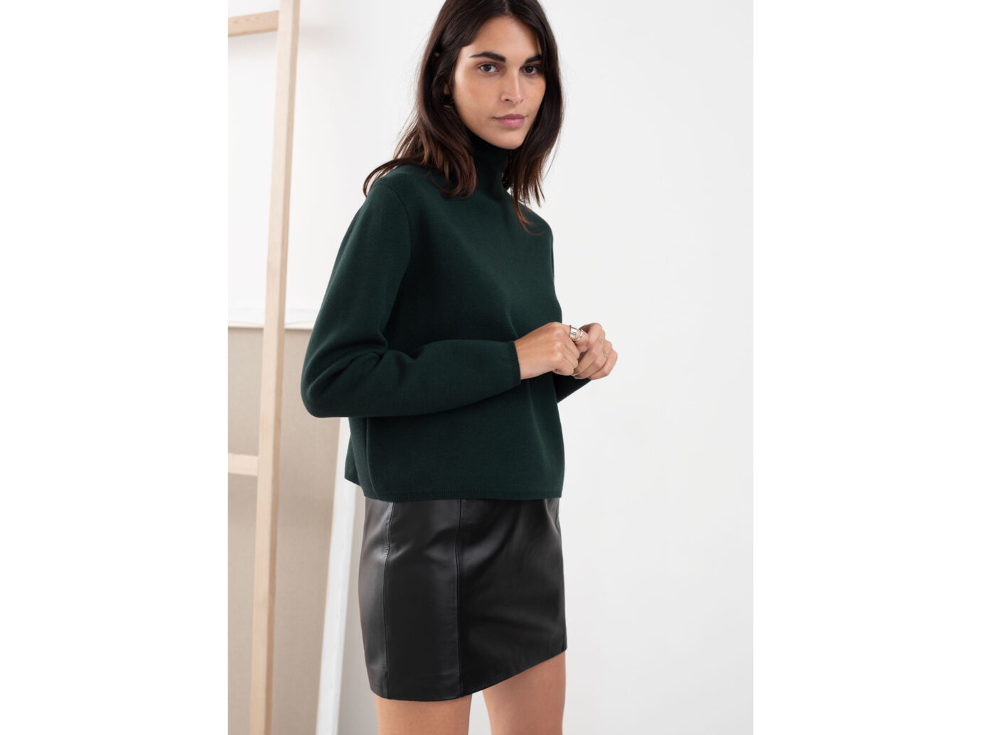 Cropped Relaxed Fit Turtleneck