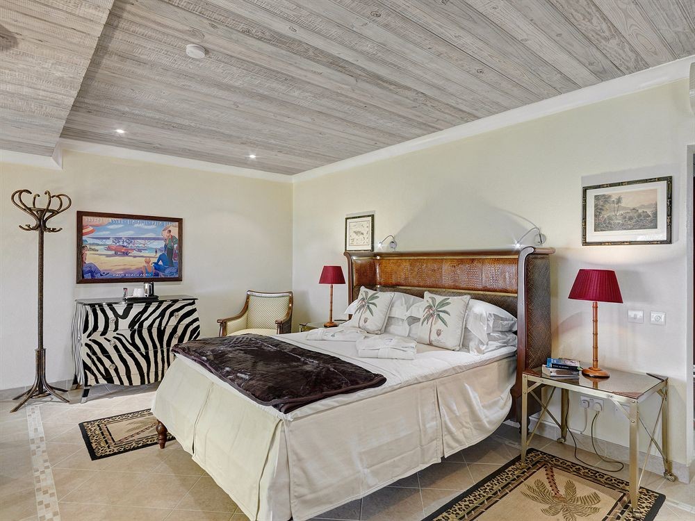 Bedroom at Bequia Beach Hotel