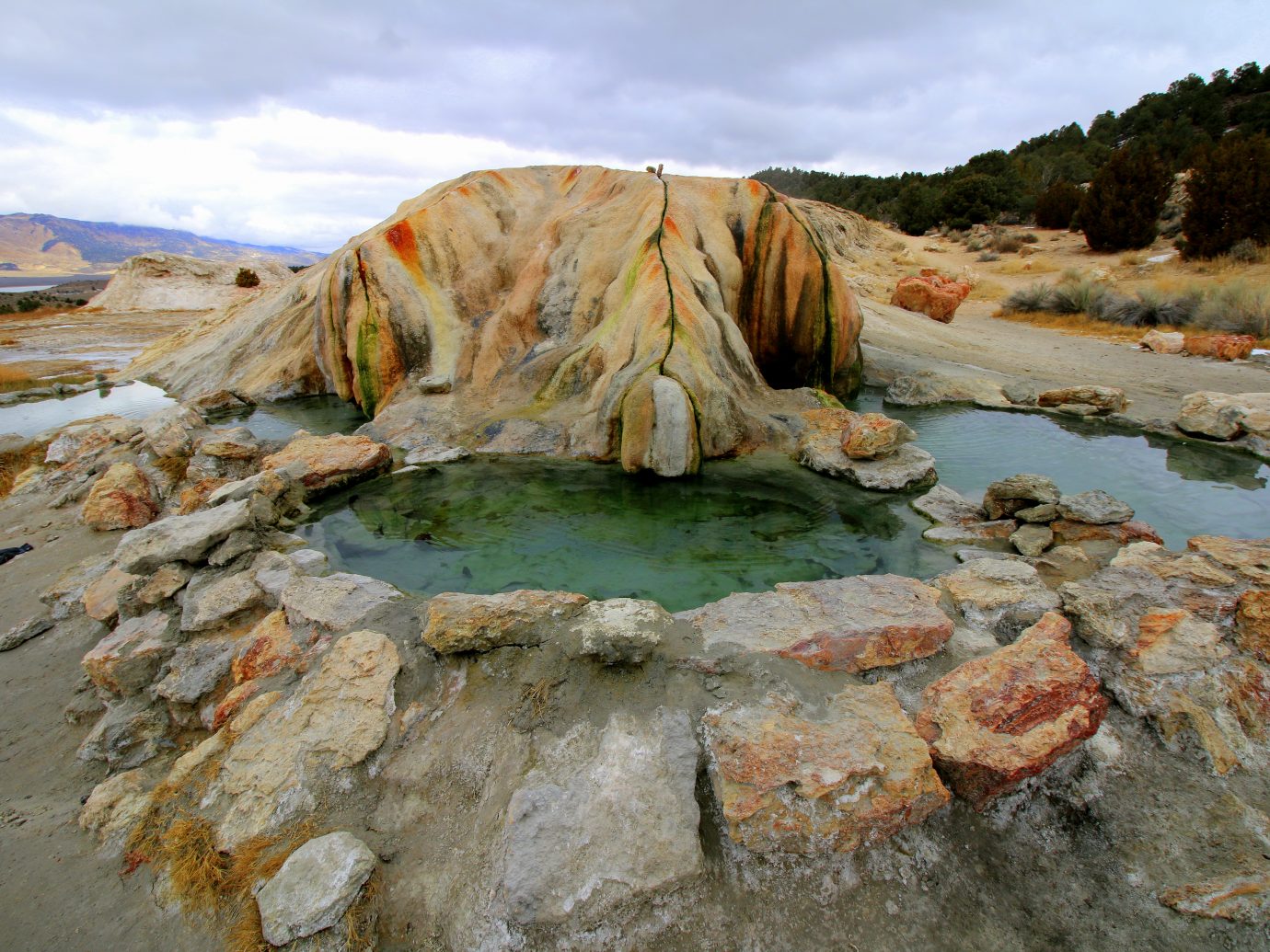 overview of Travertine Hot Springs
