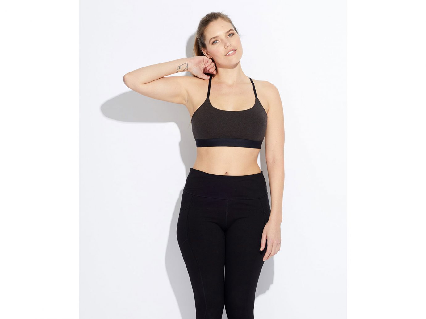 Pact Sporty Pullover Bralette