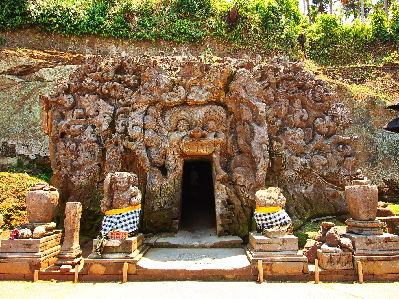 Elephant Cave temple and forest in Bali, Goa Gajah