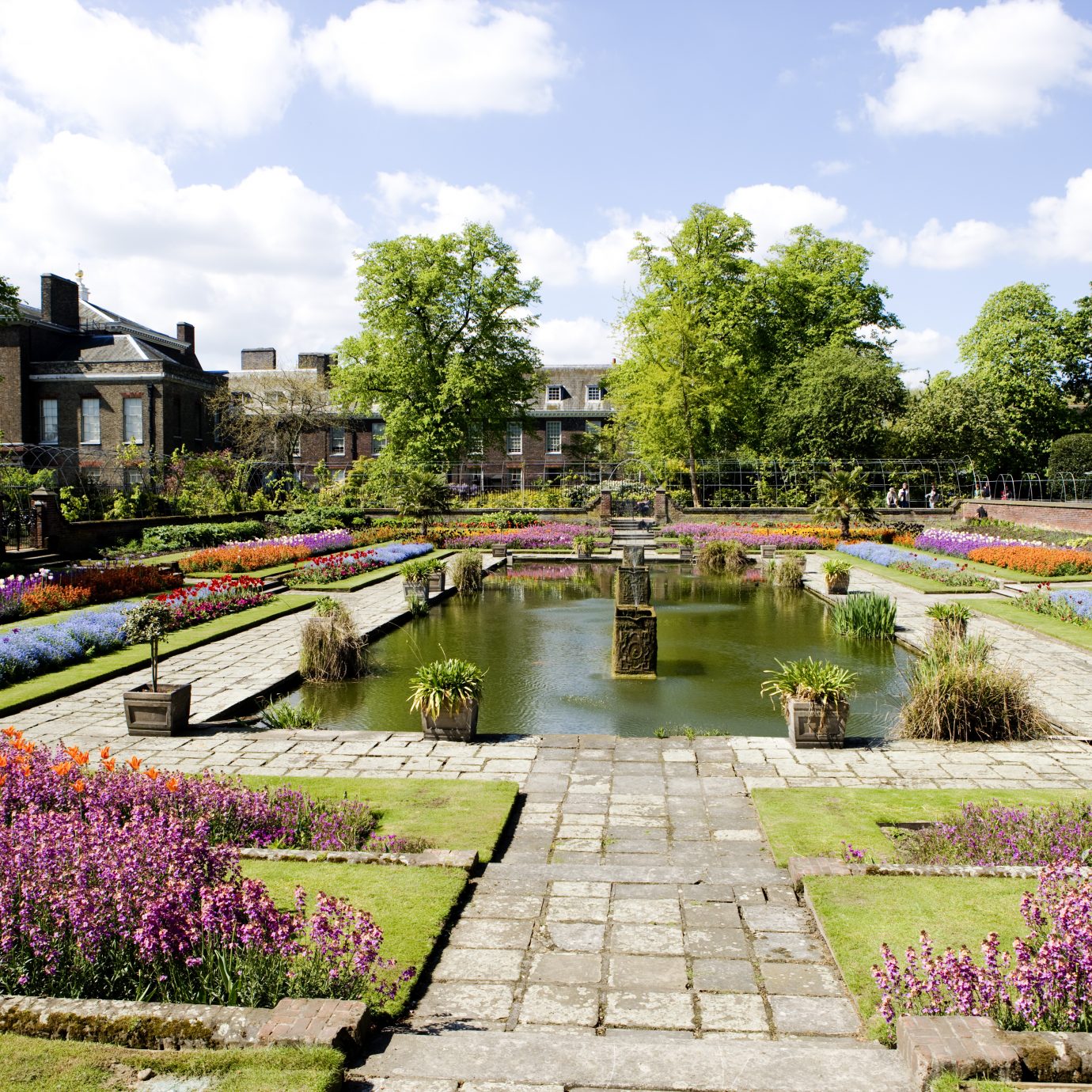 Kensington Palace Sunken Gardens