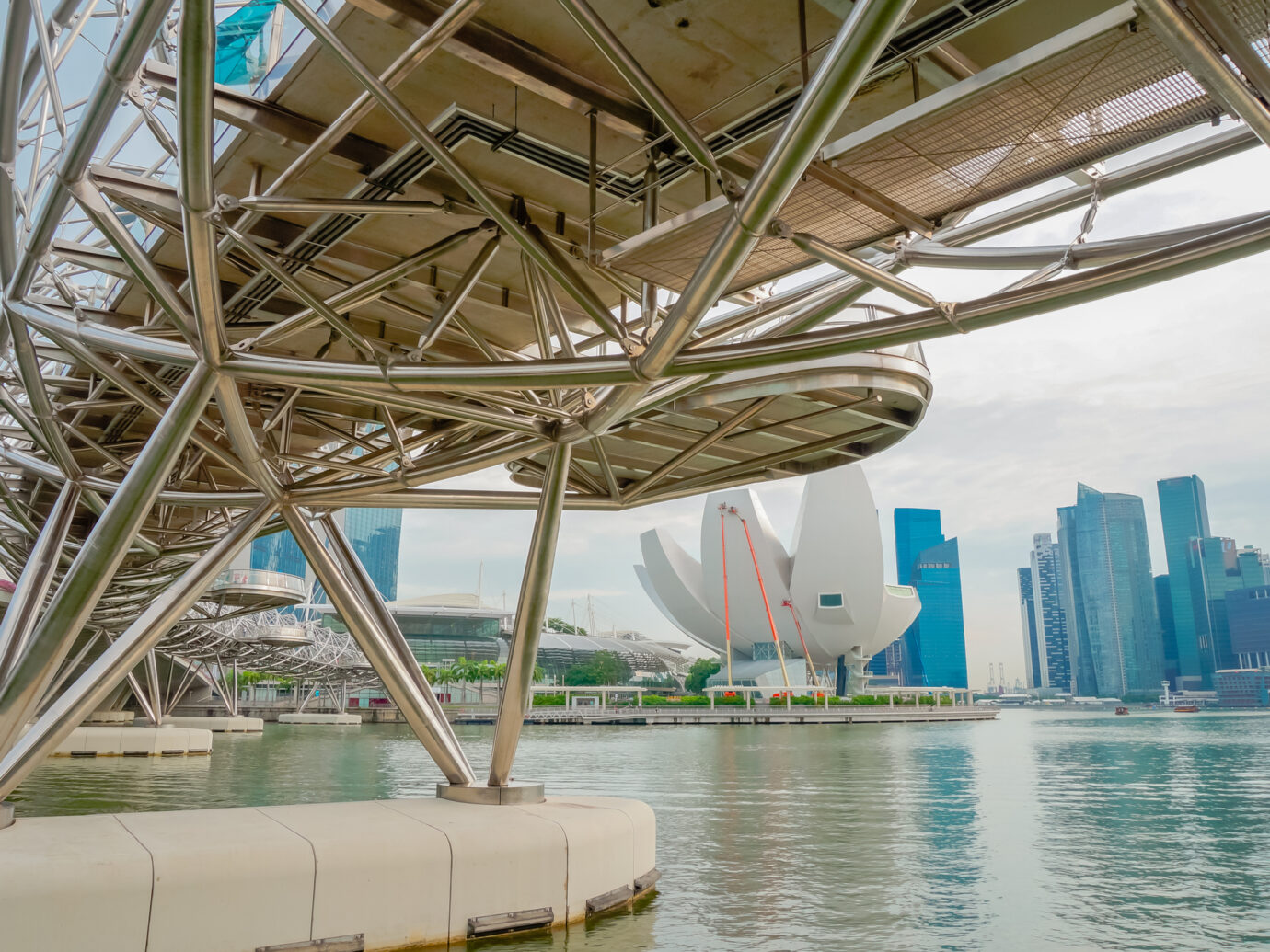 helix bridge at marina bay, singapore