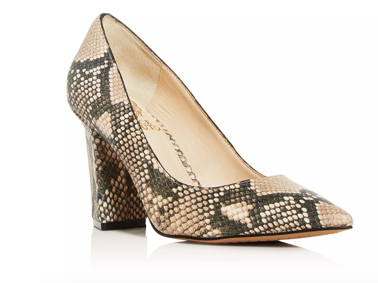VINCE CAMUTO Candera Pointed Toe Pumps