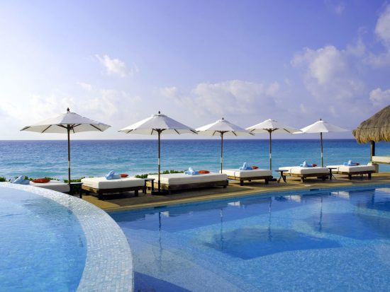 top 10 resorts in cancun