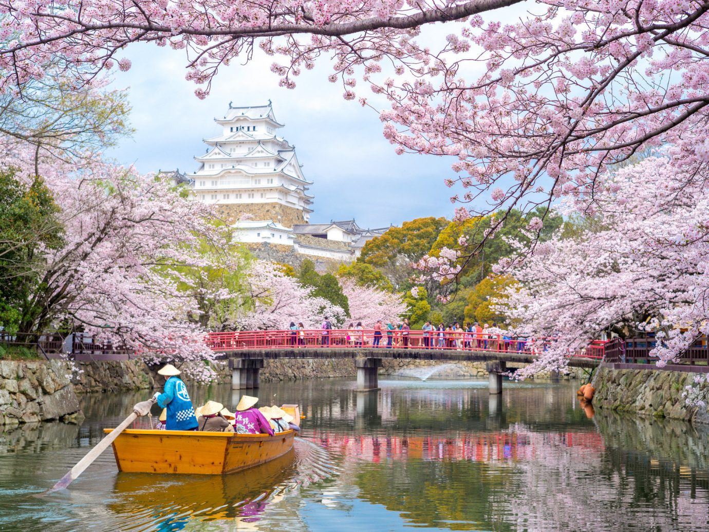 best places to visit in japan april