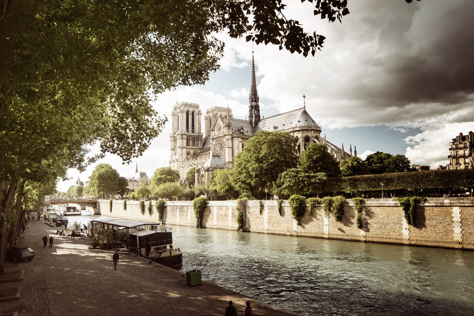 15 of the Most Romantic Things to Do in Paris Jetsetter