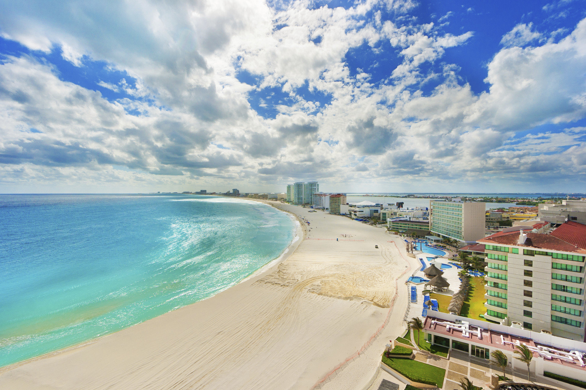 8 Things Every Traveler Should Know Before Going to Cancun