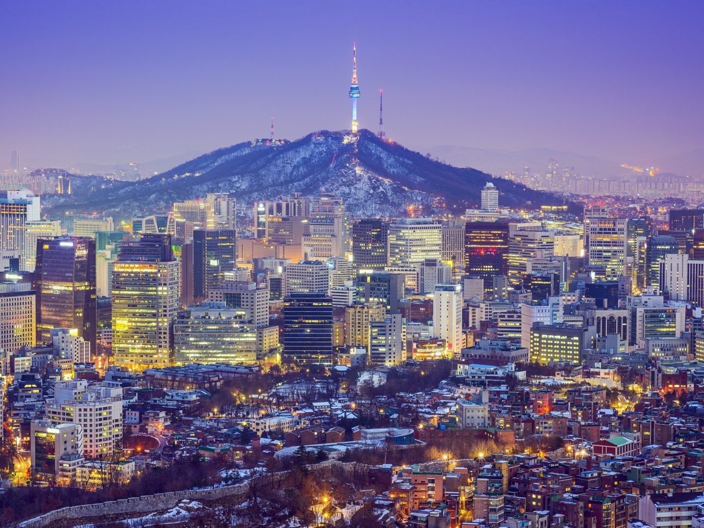 Seou, South Korea city skyline at twilight.