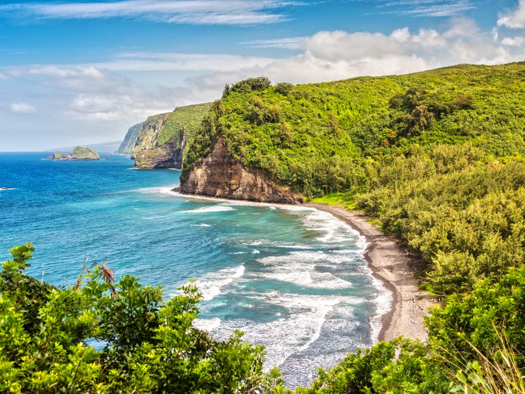 safest time to visit hawaii