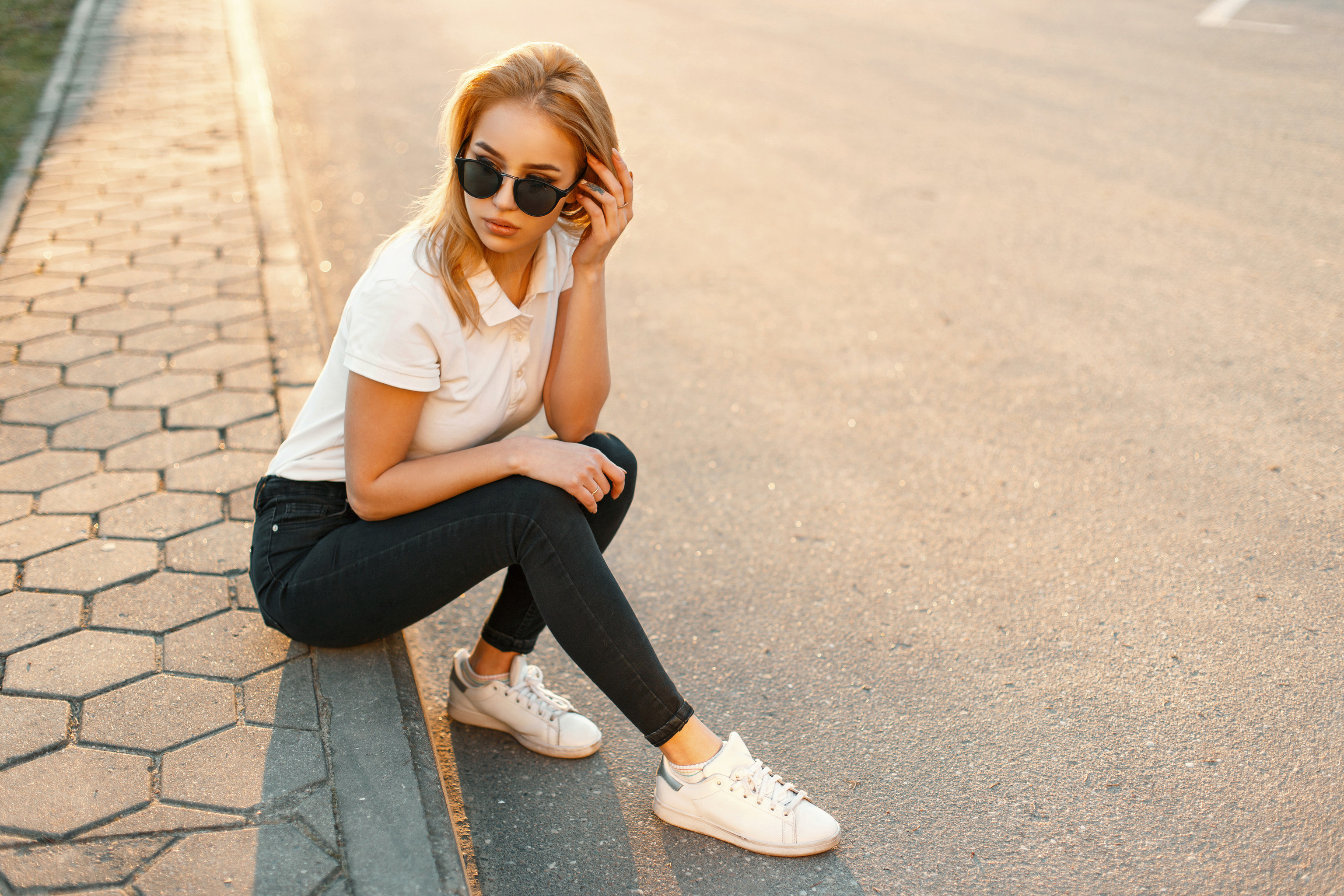 white sneakers in trend